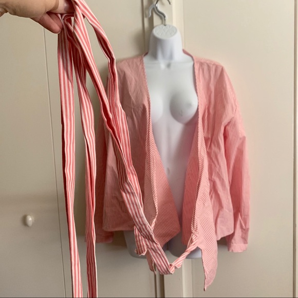 Wrap around blouse - Picture 2 of 6